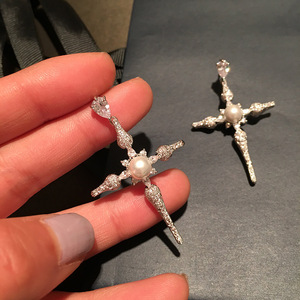 Orecchini a croce barocchi da donna, eleganti orecchini in stile principessa per banchetti e feste, idea regalo - Product Image 5