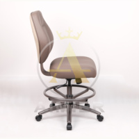 Chaise de croupier de casino en cuir texturé, chaises modernes pour machines à sous, chaise de poker