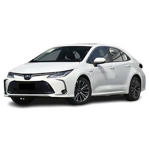 Sedán Pequeño Compacto <span class=keywords><strong>Toyota</strong></span> Corolla Híbrido de Gasolina Nuevo 2025 de 1.8L y 5 Asientos - Product Image 3