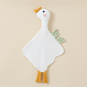 Venta al por mayor pacificar bufanda 100% algodón gasa bebé muselina Baberos animales bebé durmiendo muñeca juguetes algodón bebé comodidad Baberos - Product Image 3