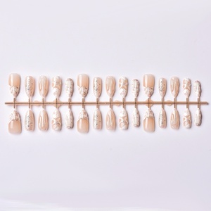 30 Piezas <span class=keywords><strong>de</strong></span> Uñas Postizas con Diseño <span class=keywords><strong>de</strong></span> Conchas Marinas en 3D, Estilo Resort, Forma <span class=keywords><strong>de</strong></span> Almendra, para el Verano, Arte <span class=keywords><strong>de</strong></span> Uñas <span class=keywords><strong>de</strong></span> Alta Gama - Product Image 4