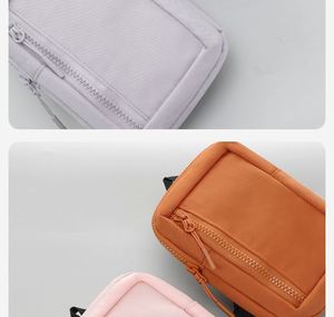 Nueva Bolsa Deportiva de Nylon para Hombre y Mujer, Impermeable, Transpirable, Mini Bolsa Cruzada de Cintura con Compartimento para Teléfono Móvil - Product Image 2