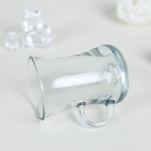Vasos Pequeños de Vidrio Estilo Árabe, Populares en el Mercado de Oriente Medio, para Té Turco Rojo y Negro, Venta al Por Mayor Personalizada - Product Image 3