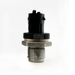 0281006165 504382791 5043827910 5037751330 Sensor de alta presión de riel de combustible para <span class=keywords><strong>IVECO</strong></span> NEW HOLLAND DIESEL - Product Image 2