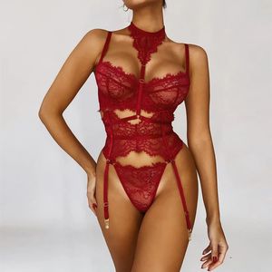 Vente en gros de lingerie sexy, ensemble de 3 pièces, soutien-gorge transparent en dentelle, ceinture à jarretelles sexy, lingerie érotique pour femme - Product Image 2