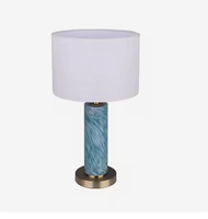 Lampe de table moderne en laiton pour salon, chambre et bureau, avec abat-jour en verre bleu et blanc, style hôtelier décoratif Alison