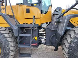 LG958L Chargeuse sur pneus d'occasion 3 tonnes avec godet à roche Mini LG956L de marque chinoise à vendre - Product Image 4