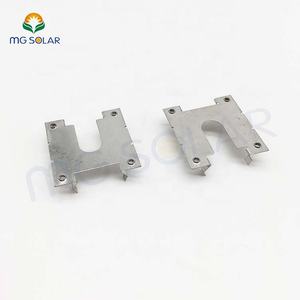 Abrazaderas de conexión a tierra Solar para PV, sistemas de montaje de panel solar, abrazaderas de conexión a tierra para sistemas de montaje PV - Product Image 2