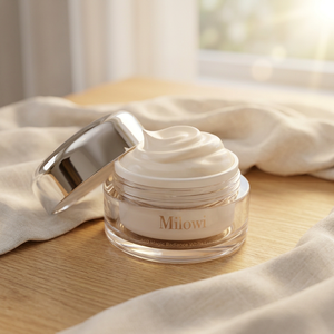 Crème éclaircissante MILOWI V2 MAGIC RADIANCE 50g, effet éclaircissant immédiat, anti-rides, hydratante et illuminatrice - Product Image 1