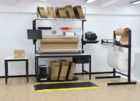 Banc de travail modulaire DETALL conçu pour la production industrielle avec étagères, tiroirs et organisation des outils