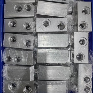 KOMATSU kom k2c166 Phụ tùng máy xúc <span class=keywords><strong>CNC</strong></span> gia công khóa đánh lửa chính Kato phụ kiện sửa chữa với Cổ Phiếu sẵn có - Product Image 4