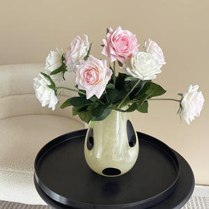 Ramo de Rosas Artificiales de Látex de Alta Calidad, Rosa de Cuerno Grande Individual, Hecha <span class=keywords><strong>a</strong></span> Mano, Hidratante, para Decoración del Hogar, Venta al por Mayor - Product Image 3