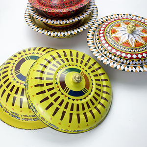 Piatto Rotondo Decorativo Indiano Economico e Colorato 20-40cm con Coperchio per Frutta e Dolci - Product Image 2
