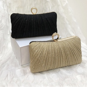 Luxury Finger Ring Pleated Wedding Ladies Party Bag Handbag Metal Chain Cross Body Evening <b>Clutch</b> Bags - Product Image 6