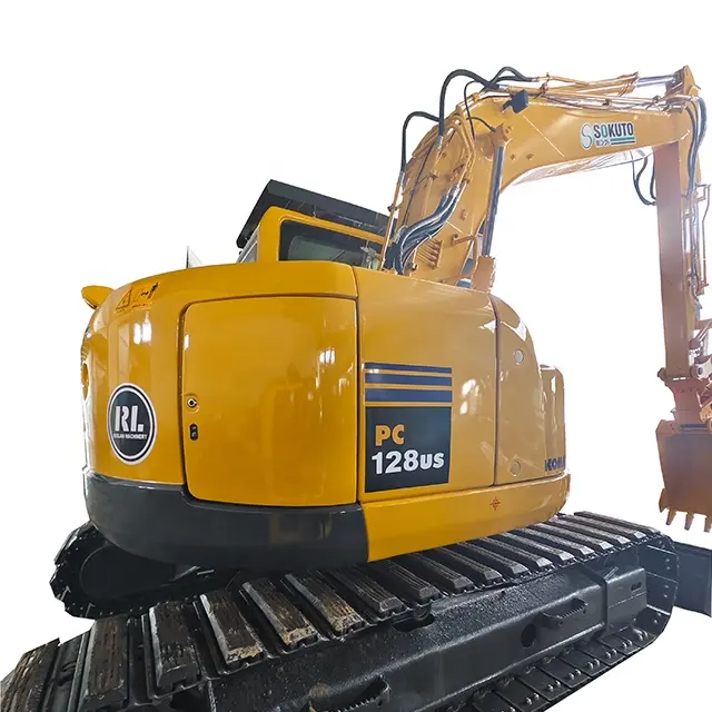 원래 사용 Komatsu PC128US-8 굴삭기는 유압 틸트 변경 빠른 설치 되었습니다 고무 블록