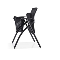 Chaise d'entraînement en maille avec accoudoir pour tablette, sièges actifs pour salles de classe, conception pliable peu encombrante pour bureaux agiles