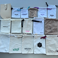 Pochettes en feutre faites à la main avec jade blanc naturel pour massage Gua Sha - Cadeau promotionnel