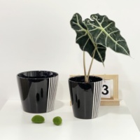 Pot bunga keramik hitam dekoratif Nordic dengan garis putih porselen bulat tahan lama untuk dekorasi luar ruangan/dalam ruangan rumah & Taman