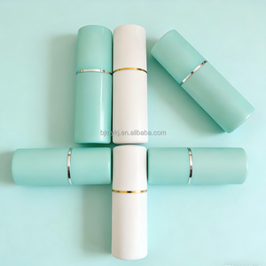 Spray detergente ecologico per lenti da 2 floz in flacone di plastica per occhiali da vista e da sole - Product Image 6