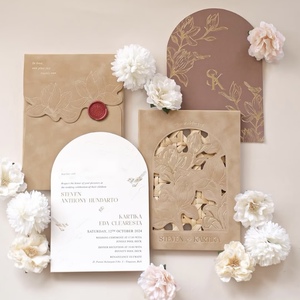 Elegante Juego de Invitaciones de Boda con Relieve, Invitación con Corte Láser Floral y Tacto de Terciopelo con Sobre - Product Image 2