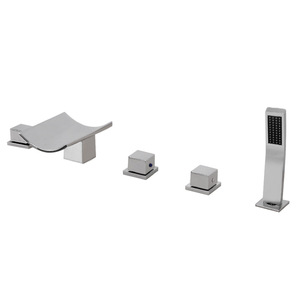 Grifo de Bañera y <span class=keywords><strong>Ducha</strong></span> Hongdec Moderno de <span class=keywords><strong>Tres</strong></span> Manijas, Montado en el Suelo, de Latón Pulido, con Tecnología LED Sense y Cascada, de 5 Orificios - Product Image 1