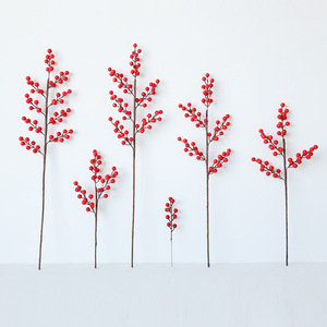 Branches artificielles de baies rouges, 12 fruits par branche, décoration de la maison pour le Nouvel An chinois, ornement porte-bonheur - Product Image 3