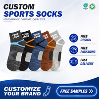 Chaussettes de sport basses en coton pour hommes, couleur unie, design en V, pour la vente en gros