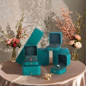 Coffret à bijoux de mariage de haute qualité en cuir PU avec doublure en daim amovible, couleur personnalisée, logo, boîte à bague de fiançailles - Product Image 1