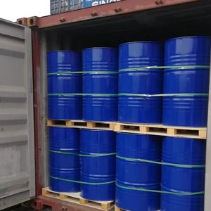 Lichtvloeibare paraffineolie met lage dichtheid voor rubberprocesolie, industriële smeermiddelbasisolie, CAS 8042475 - Product Image 4