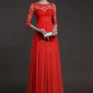 Robe longue pour femme de style moderne pour l'automne-hiver, élégante en dentelle avec de nouvelles manches creuses cousues, unie, naturelle, lavable - Product Image 1