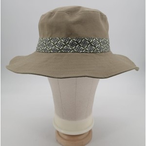 Cappello Cloche in Tela Verde Militare Taglia S Stile Casual - Product Image 1