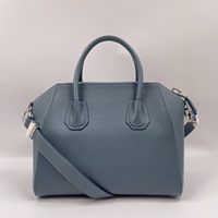 Sac fourre-tout en cuir véritable de style classique de luxe d'occasion, élégant et tendance