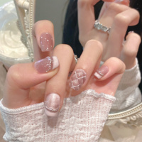 Faux ongles ronds élégants français à presser, en acrylique, couvrance totale, amande rose, effet œil de chat, perle, faits à la main, avec colle