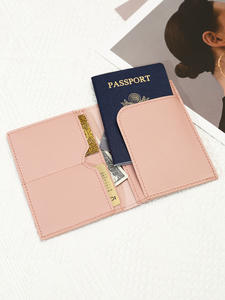 Porte-<span class=keywords><strong>passeport</strong></span> en cuir lisse simple fabricant noir fait à la main porte-<span class=keywords><strong>passeport</strong></span> avec logo <span class=keywords><strong>étui</strong></span> à <span class=keywords><strong>passeport</strong></span> <span class=keywords><strong>pas</strong></span> <span class=keywords><strong>cher</strong></span> avec porte-carte - Product Image 5