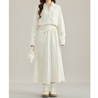 Robe évasée simple et élégante à col personnalisé, manches longues, style chemise, taille cintrée avec lien au dos, idéale pour le quotidien