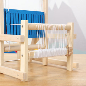 Jouet de métier à <span class=keywords><strong>tisser</strong></span> <span class=keywords><strong>en</strong></span> <span class=keywords><strong>bois</strong></span> bricolage <span class=keywords><strong>pour</strong></span> enfants Kit de fabrication d'écharpe artisanale <span class=keywords><strong>pour</strong></span> les enfants - Product Image 2