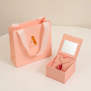 Caja de Joyería Decorativa en Forma de Libro Directo de Fábrica - Cartón Magnético con Logotipo Personalizado, Estampado en Relieve, Venta al por Mayor - Product Image 3