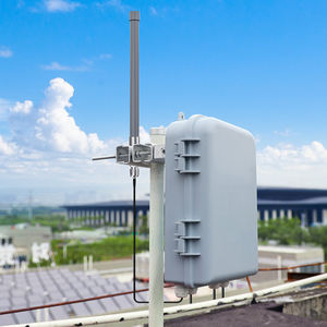 Caja <span class=keywords><strong>de</strong></span> Distribución <span class=keywords><strong>de</strong></span> Fibra Óptica, Gabinete <span class=keywords><strong>de</strong></span> Terminación con Divisor <span class=keywords><strong>de</strong></span> 4 Puertos, Multiusos y Resistente a la Intemperie - Product Image 1