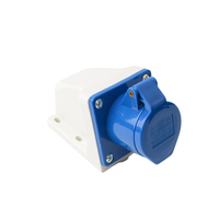 Prise et fiche industrielles mâle/femelle IP44 16A 3 broches