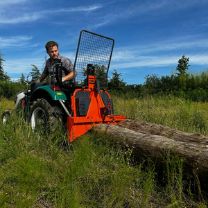 Treuil forestier 540 tr/min PTO, attelage 3 points Cat1/2, pour tracteur 54-75 CV, avec protection pliable et support pour tronçonneuse et pioche (bas) - Product Image 2