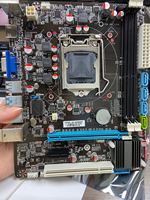 Harga Pabrik Menawarkan Hot Sale I3 I5 I7 Desktop H55 H61 B75 Papan Utama dengan Ddr3 Ram