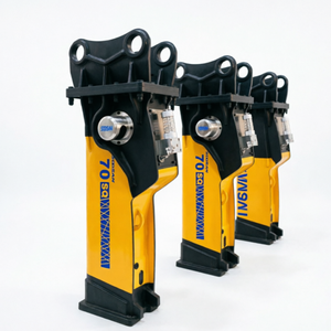 SQ70 New Construction Auto Grease Accumulator SB81 Model Pump Engine Gearbox for Hydraulic Breaker 16-21 Hydraulic Breakers - Product Image 1