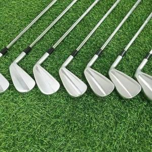 Nuovo Set di Mazze da Golf P790 5a Generazione 2025, Alta Tolleranza, Unisex, Aste in Grafite e Acciaio, Impugnature in Gomma, Tecnologia di Fusione - Product Image 4