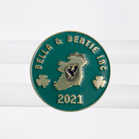 Épingles de collection personnalisées pour équipes de football junior, badges de sport en métal émaillé sur mesure