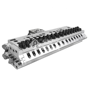 Troqueles de extrusión de PVC de 1300mm para máquina de extrusión de tejas de resina sintética con capas <span class=keywords><strong>ABC</strong></span>/ABCB - Product Image 3