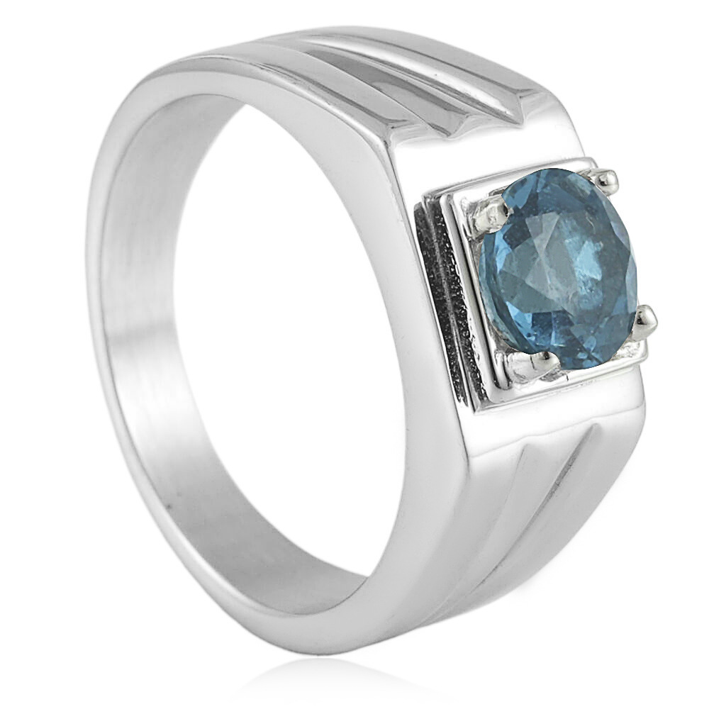 Steel-set light blue sapphire