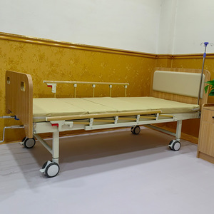 Cama de enfermería de madera Yizhuokang con barandillas para pacientes mayores, cama de hospital con estructura de acero - Product Image 2