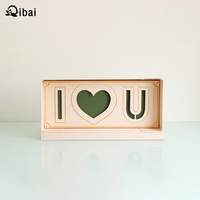 Boîte à fleurs pour la fête des mères Qibai Roses conservées avec mots «Je t'aime» et «Maman» Fenêtre rectangulaire en PVC Boîte à dossiers floraux élégants