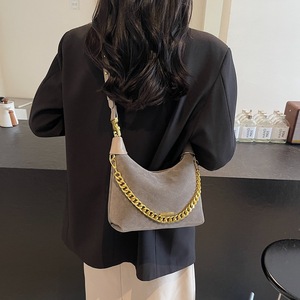Sac à bandoulière en faux daim pour femme, petit format, nouvelle tendance hiver 2024, sac bandoulière coréen à chaîne, sac à main en ligne - Product Image 2