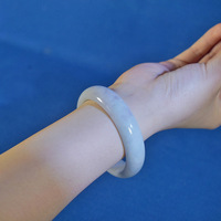 Bracelet en jadéite véritable Sihui Yumei, motif fleurs flottantes, qualité glace-cireuse, directement de l'usine, cadeau idéal pour les fêtes, Chine